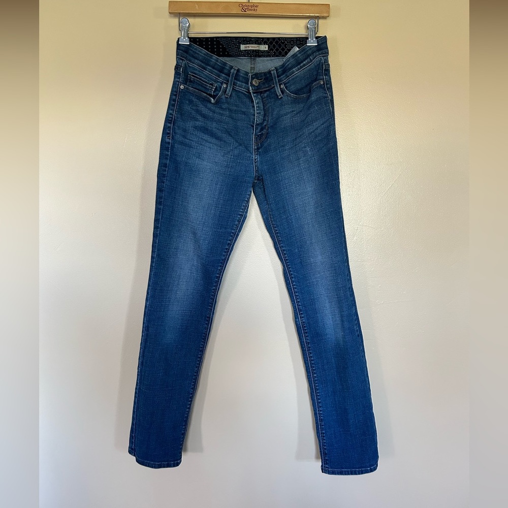 525 Levi's Perfect Waist Stretch